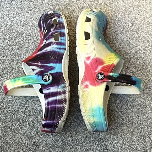 Crocs Tie Dye Classic Clogs Colorful Mens 10 Womens 12 - Picture 5 of 7